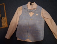 Grajewo ogłoszenia: Sprzedam nowy elegancki garniturek do tego spodnie niebieski w...