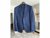 Grajewo ogłoszenia: Sprzedam garnitur,stan idealny rozmiar XS, wzrost 164 cm.