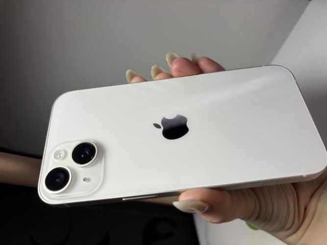 Grajewo ogłoszenia: Witam,sprzedam telefon Iphone 14 128 GB w stanie bardzo dobrym...