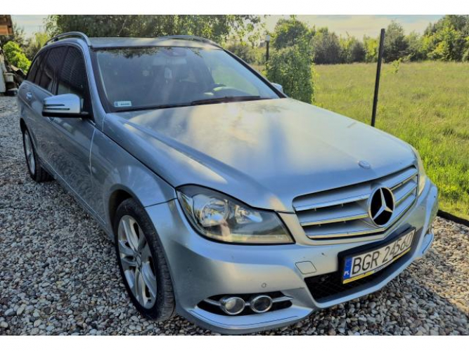 Grajewo ogłoszenia: Sprzedam Mercedes-Benz C klasa kombi z 2014 roku z silnikiem 2.2...