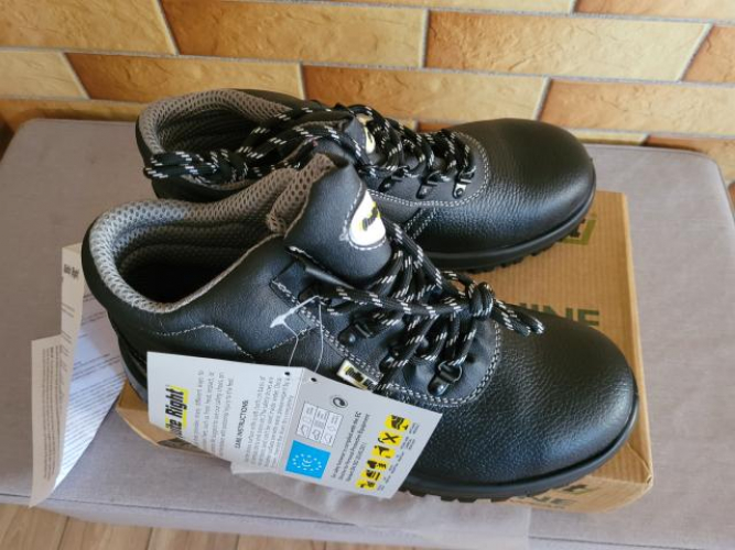 Grajewo ogłoszenia: Nowe buty robocze rozmiar 43