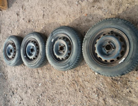 Grajewo ogłoszenia: Sprzedam koła od Opla Corsy C opony zimowe 155/80R13 rok produkcji...