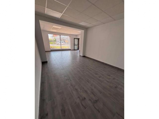 Grajewo ogłoszenia: Lokal do wynajęcia 50m2; 1700 zł + media
- ul. Wojska Polskiego...