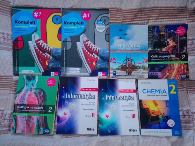 Grajewo ogłoszenia: Sprzedam książki, więcej info pod numerem telefonu lub...