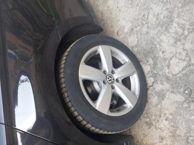Grajewo ogłoszenia: Sprzedam kola 17 vw opony zimowe