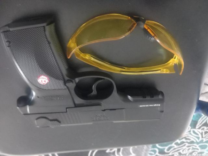 Grajewo ogłoszenia: Sprzedam nowy pistolet Ruger P 345 na CO2 na plastikowe kulki +...