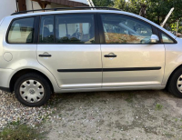 Grajewo ogłoszenia: Sprzedam VW touran 1.9 tdi 7-osobowy 2003 r przebieg 314000
