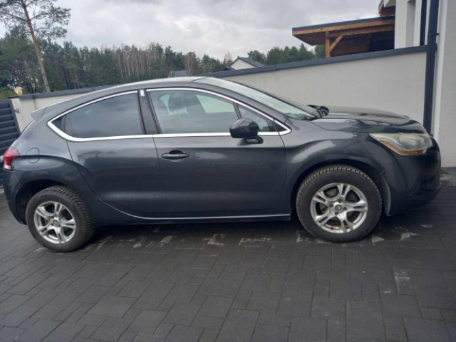 Grajewo ogłoszenia: Witam posiadam na sprzedanie Citroena DS4 z 2012r. 1.6 benzyna....