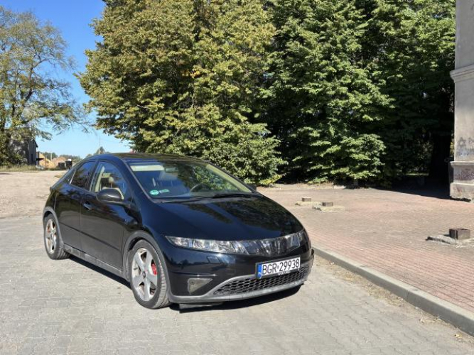 Grajewo ogłoszenia: Sprzedam Hondę Civic 5DR w wersji Executive

- Rocznik 2007 -...